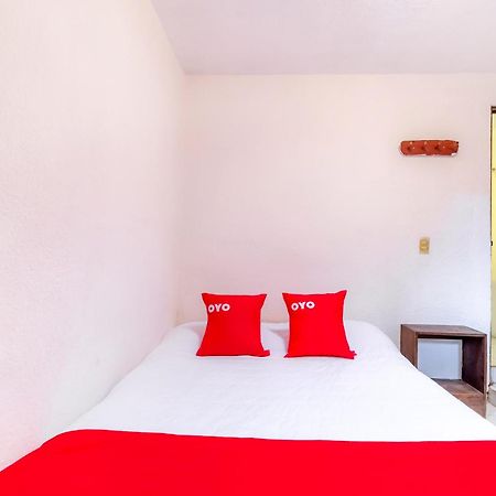 Oyo Hotel La Luna, Templo De Santo Domingo De Guzman Сан-Кристобаль-де-Ла-Касас Экстерьер фото