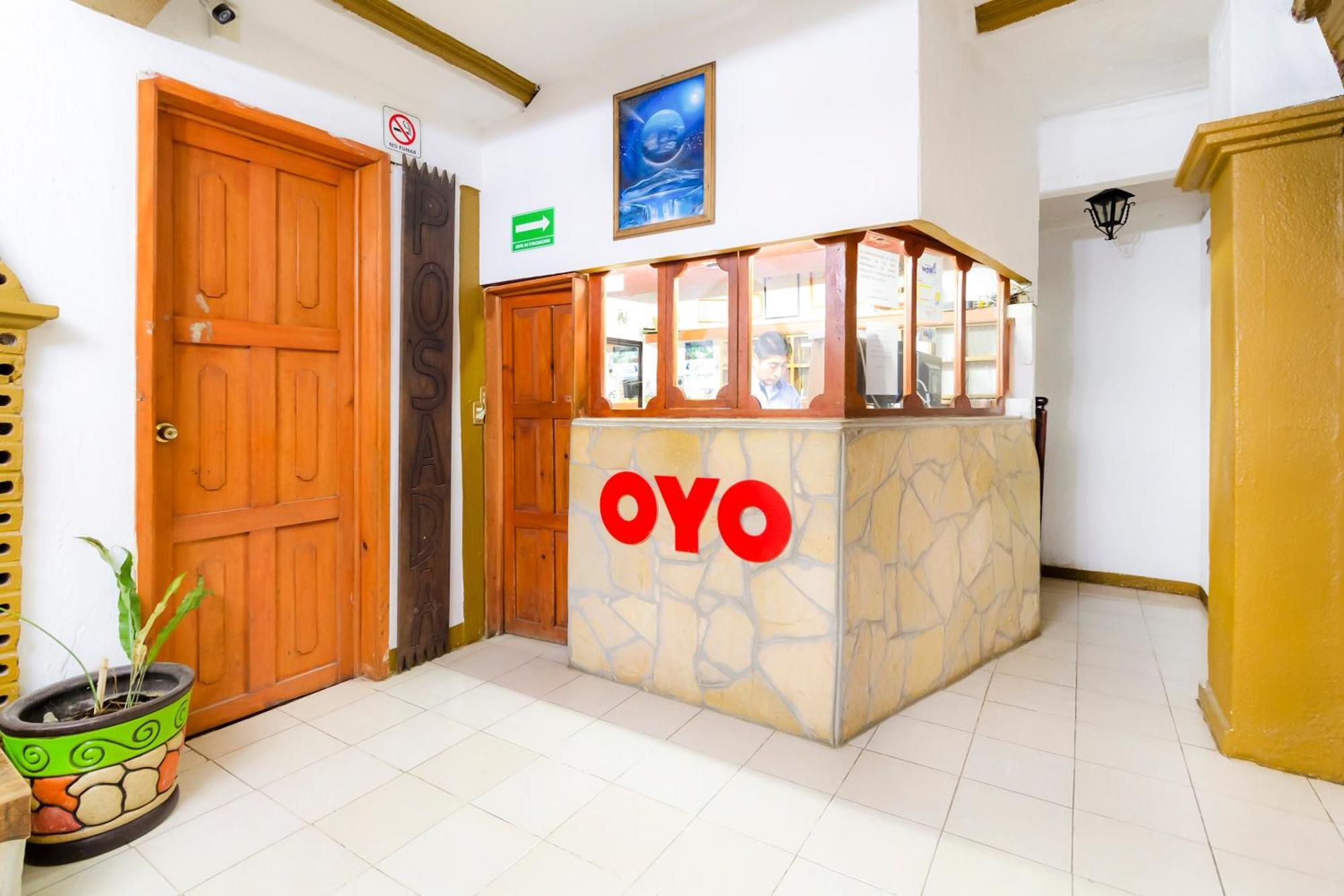 Oyo Hotel La Luna, Templo De Santo Domingo De Guzman Сан-Кристобаль-де-Ла-Касас Экстерьер фото