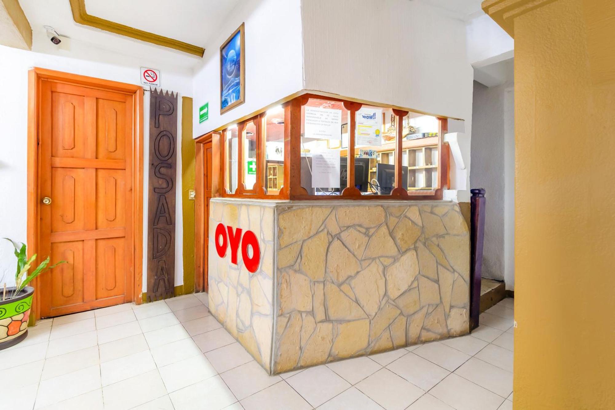 Oyo Hotel La Luna, Templo De Santo Domingo De Guzman Сан-Кристобаль-де-Ла-Касас Экстерьер фото